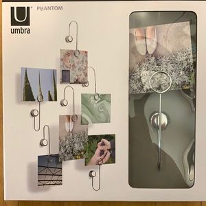 Umbra phantom photo holder